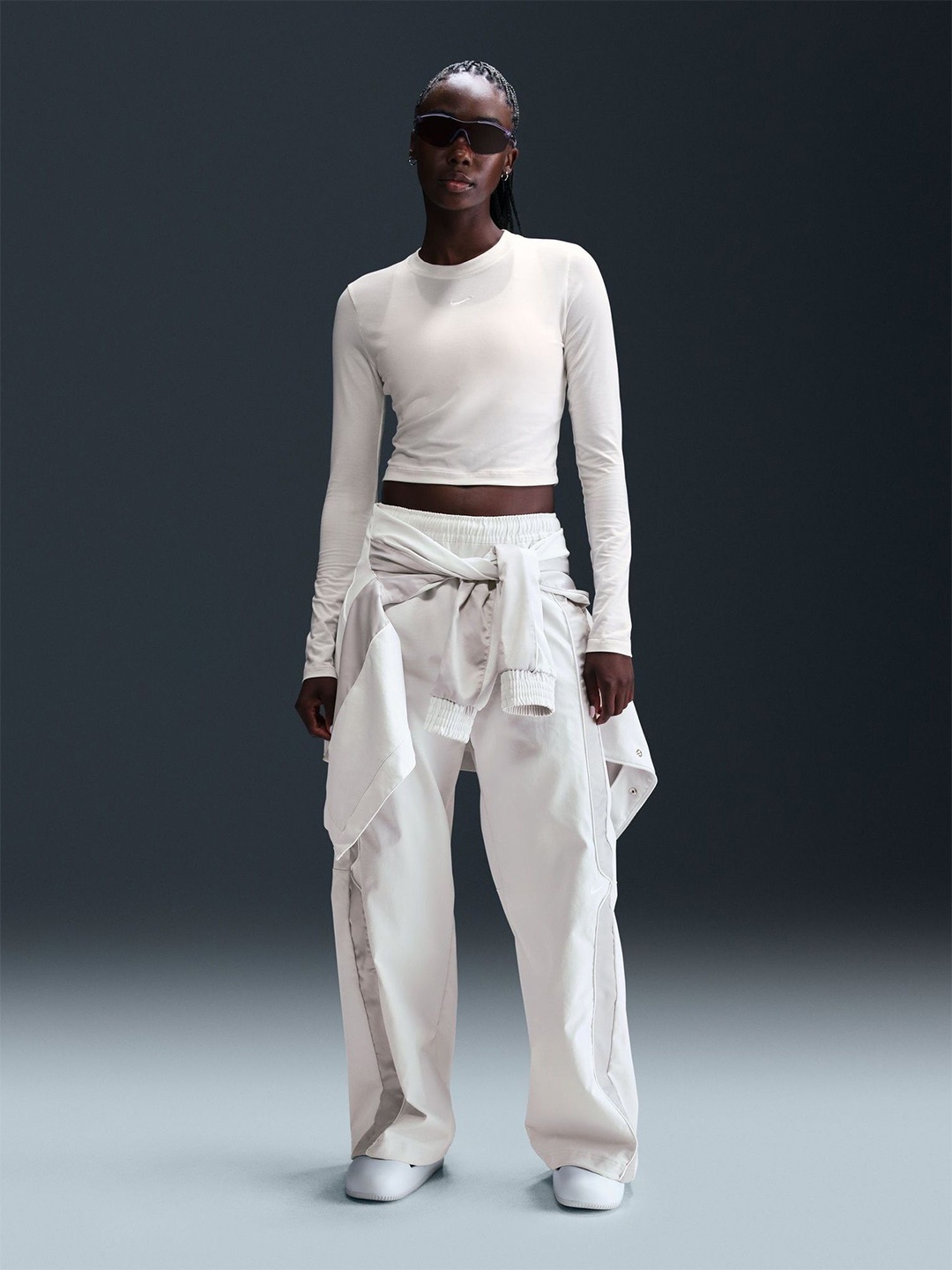 

Nike Sportswear Chill Knit Women's Slim Long-Sleeve Cropped Top, White