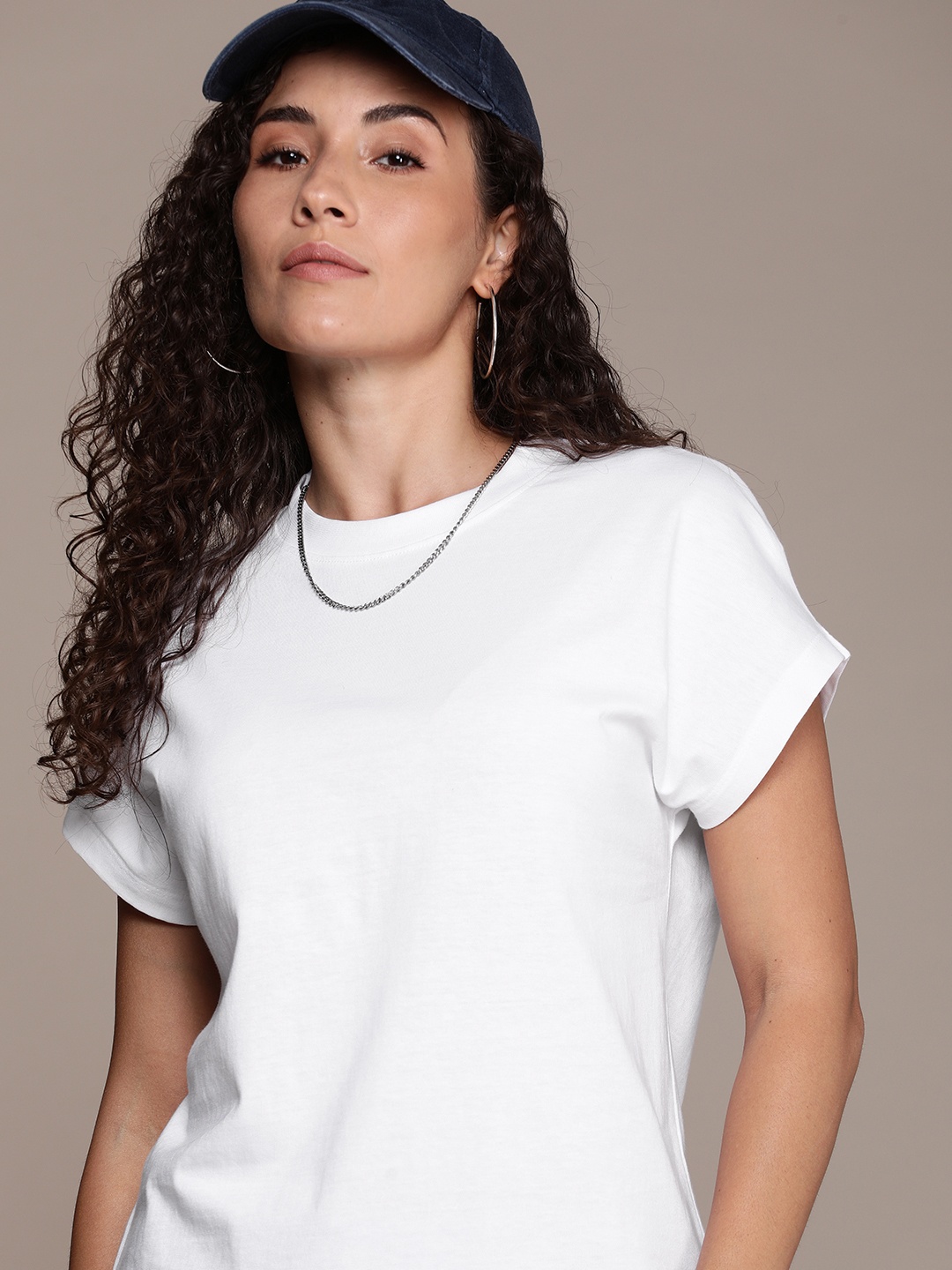 

The Roadster Life Co. Pure Cotton Extended Sleeves Easy Boxy Fit T-shirt, White