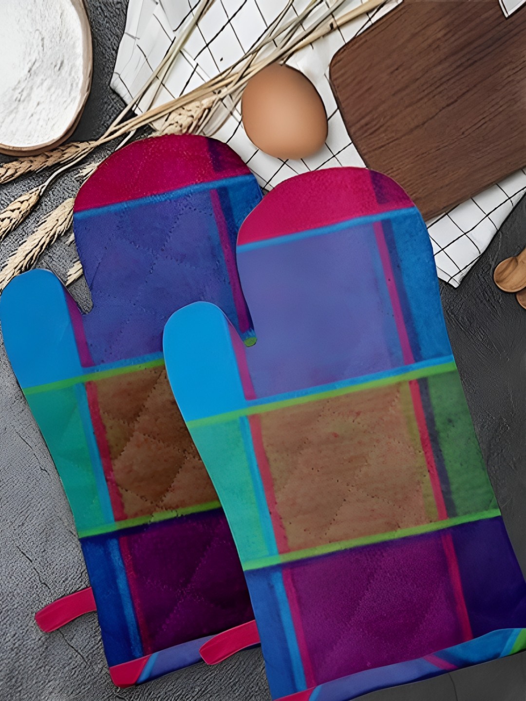 

Lushomes Blue & Pink 2 Pieces Checked Pure Cotton Oven Gloves