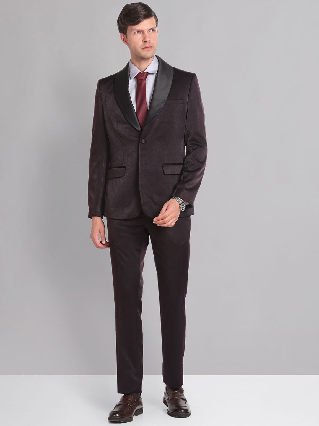 

AD By Arvind Men Solid Single-Breasted Two-Piece Formal Suit, Brown