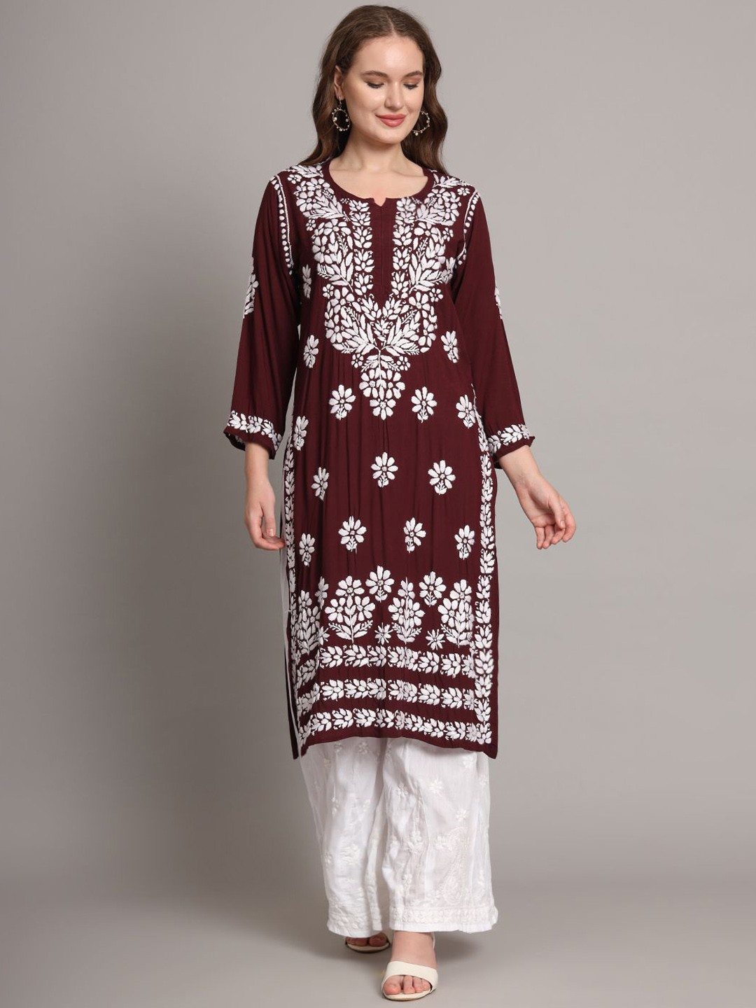 

The Chikan Label Floral Embroidered Chikankari Modal Straight Kurta, Purple