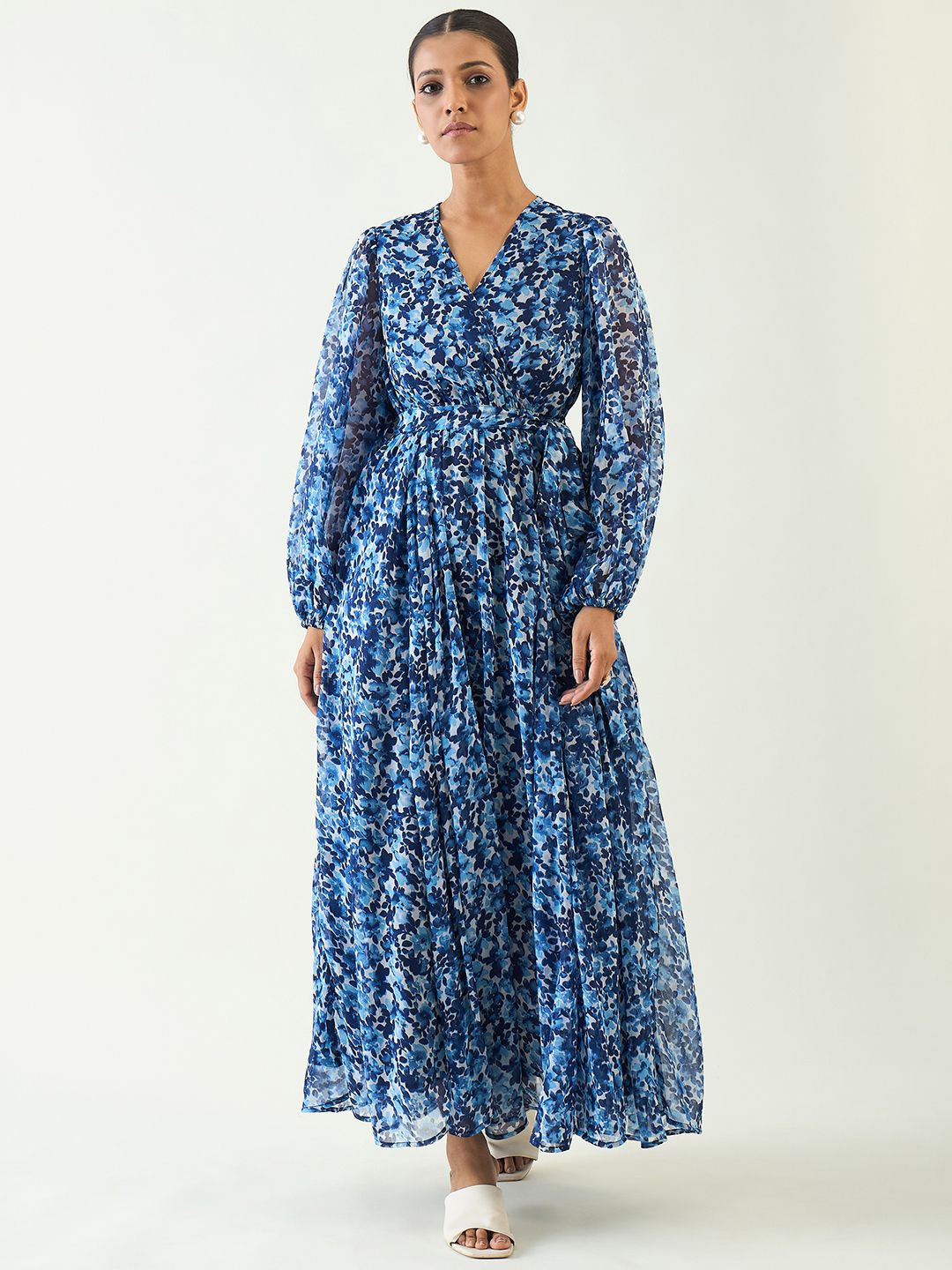 

FEMMELLA Women Floral Printed Puff Sleeve Maxi Dress, Blue