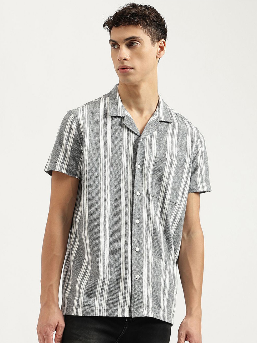 

United Colors of Benetton Men Cuban Collar Vertical Striped Cotton Casual Shirt, Grey