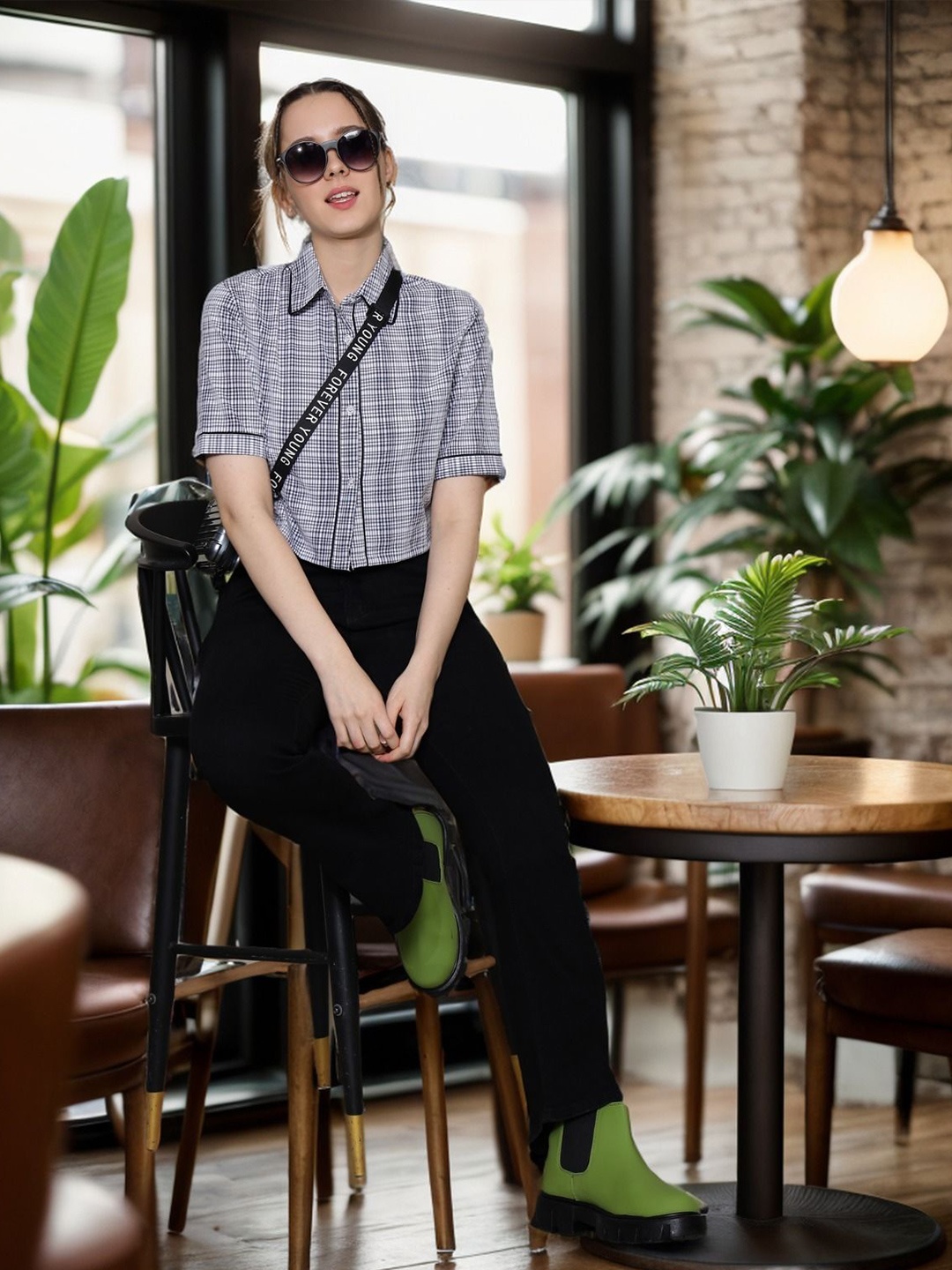 

DressBerry Women Classic Cutaway Collar Micro Checked Casual Shirt, White