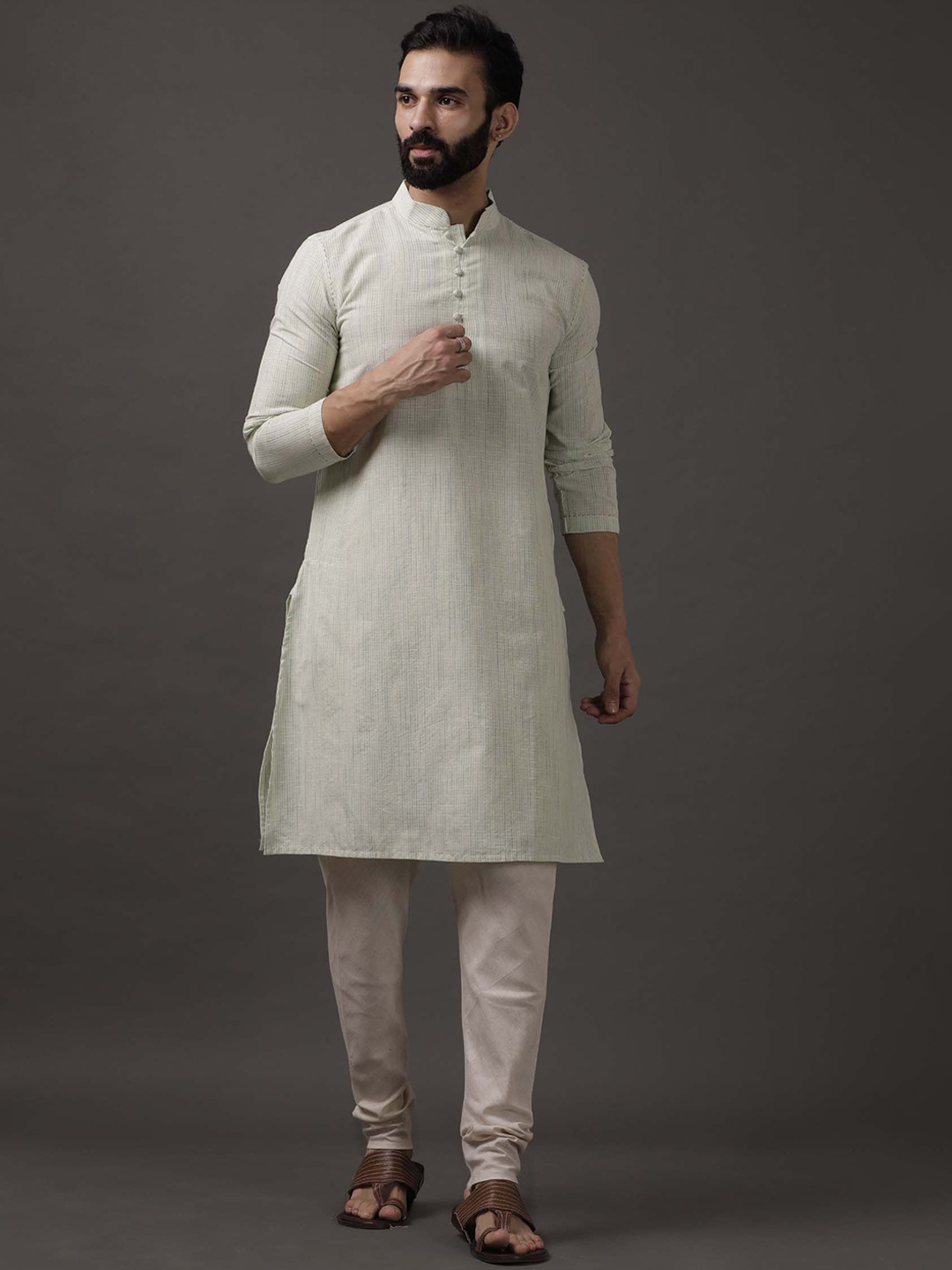

TJORI Striped Mandarin Collar Cotton Straight Kurta, Green