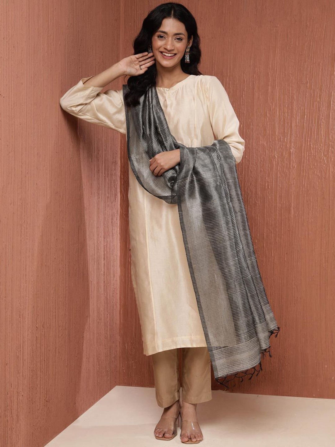 

Fabindia Striped Dupatta, Charcoal
