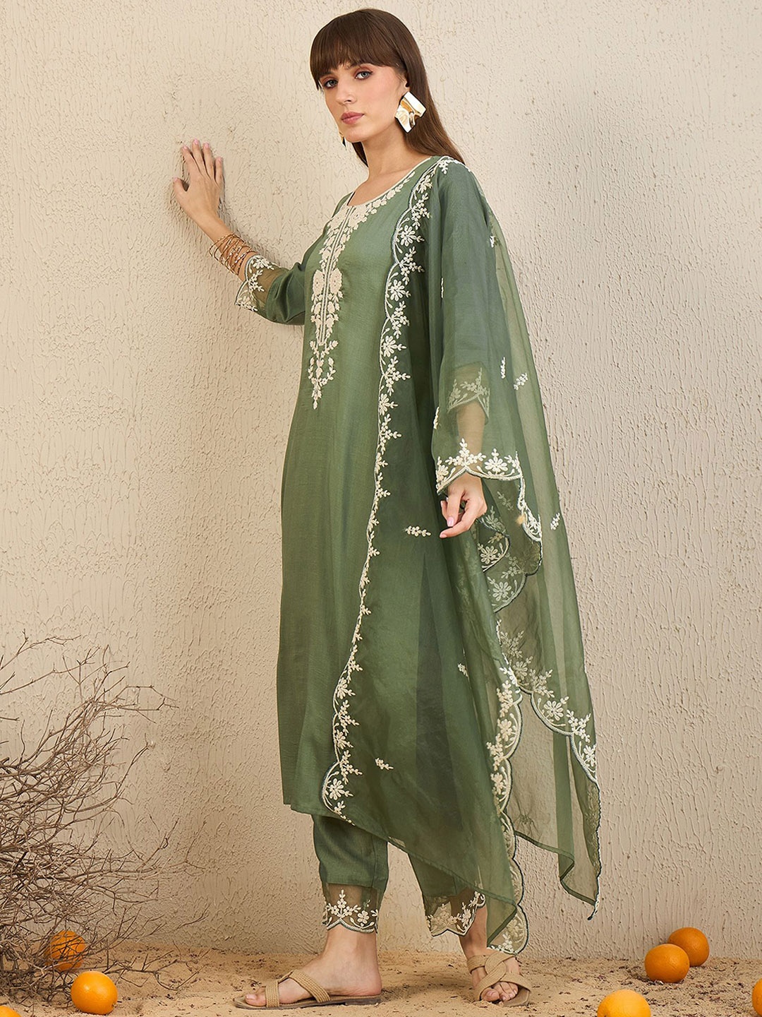 

Indo Era Floral Embroidered Straight Kurta With Trousers & Dupatta, Green