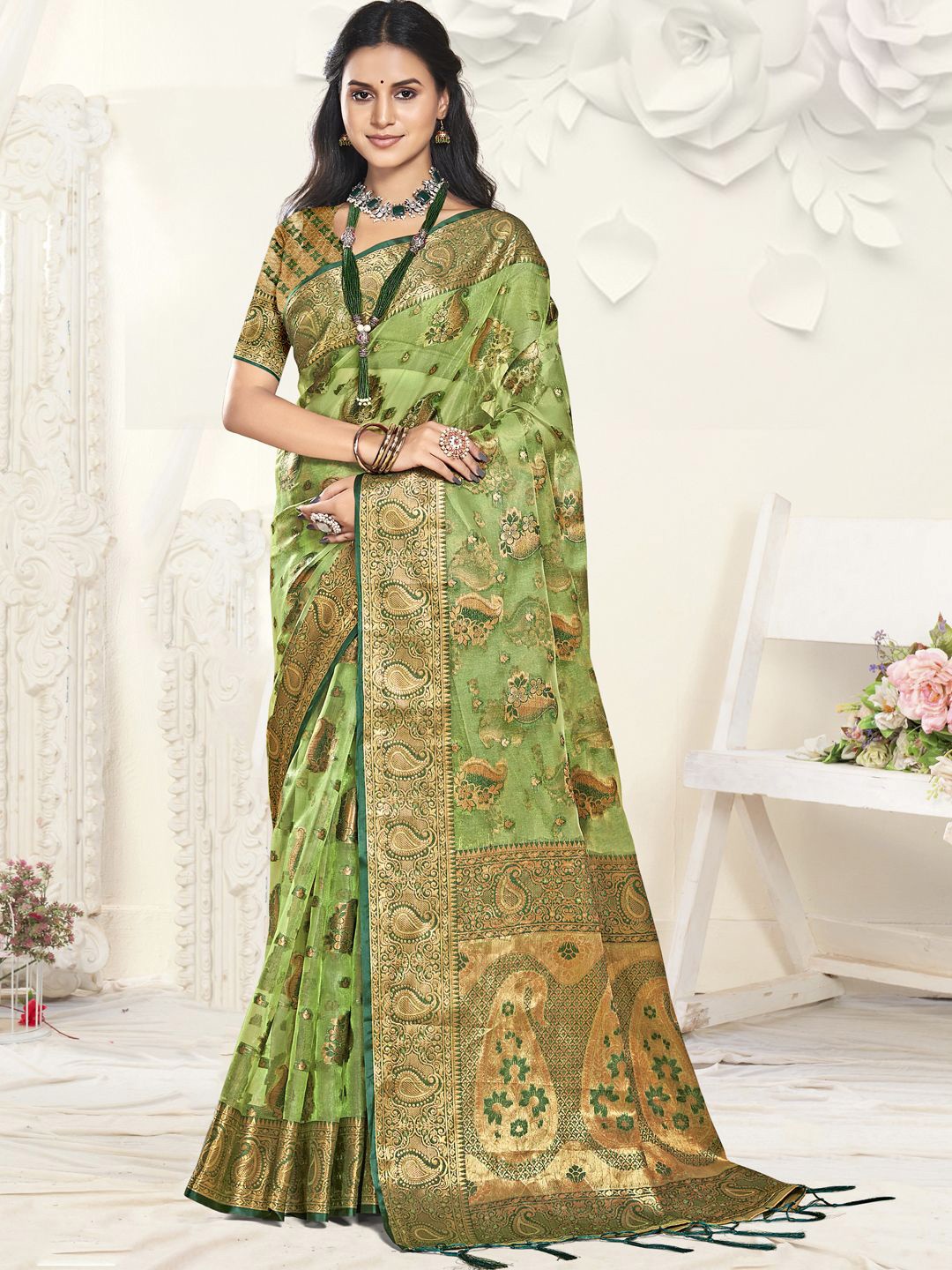 

Ishin Woven Design Zari Organza Saree, Green