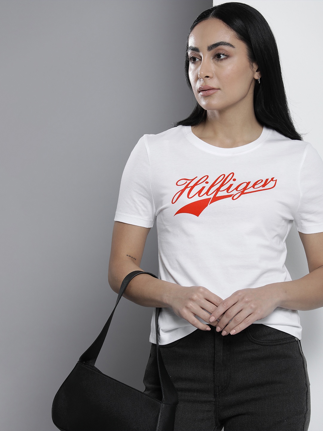

Tommy Hilfiger Brand Logo Printed Pure Cotton Slim Fit T-shirt, White
