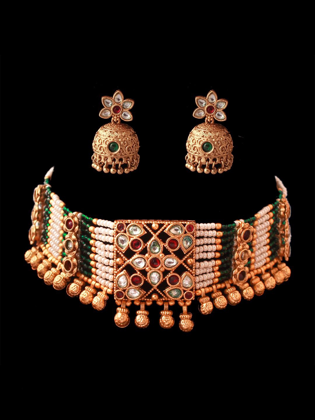

Mirana Gold-Plated Kundan-Studded & Beaded Jewellery Set