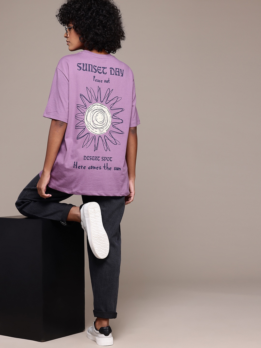 

The Roadster Lifestyle Co. Printed Oversized T-shirt, Lavender