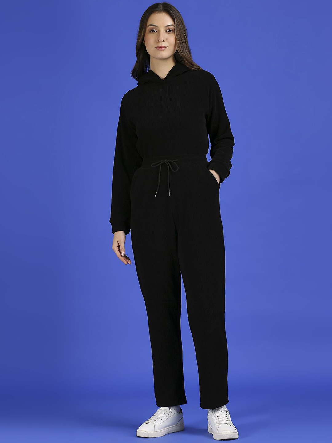 

Pepe Jeans Women Comfort Loose Fit Trousers, Black