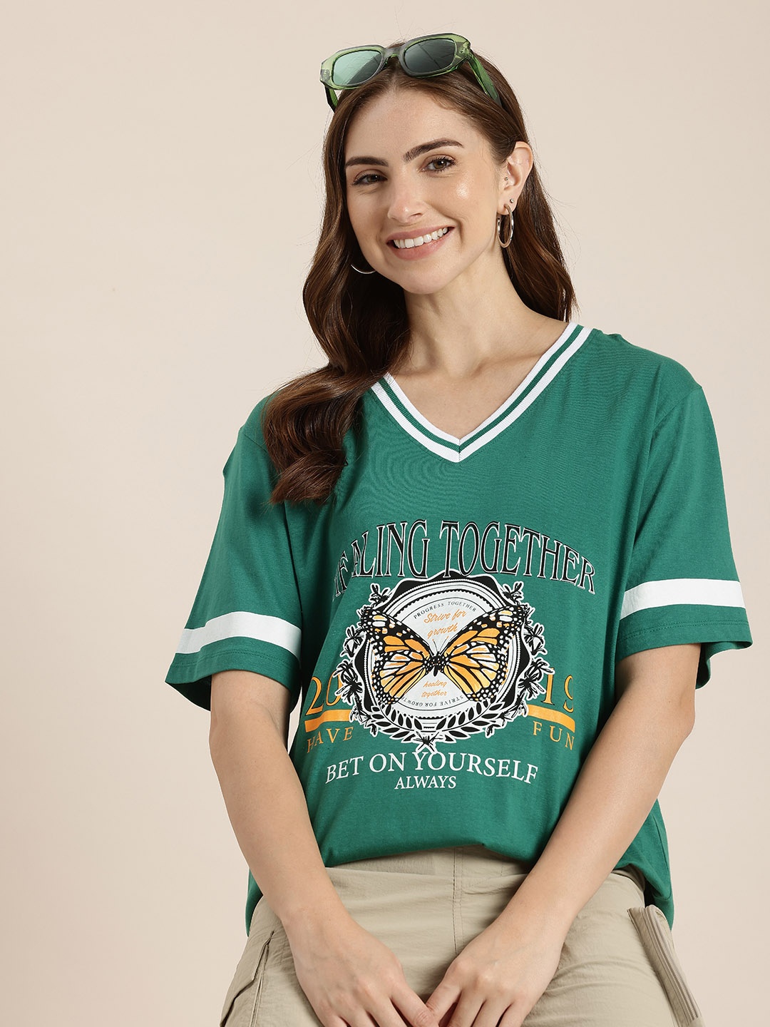 

HERE&NOW Printed V-Neck Drop-Shoulder Sleeves T-shirt, Green
