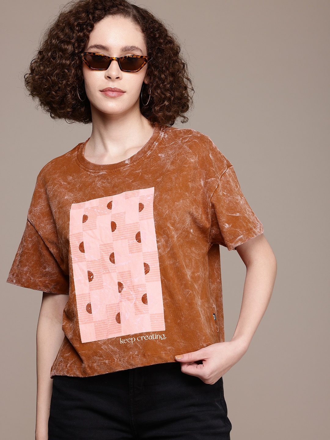 

The Roadster Life Co. Printed Drop-Shoulder Sleeves Washed Effect Pure Cotton Boxy T-shirt, Brown