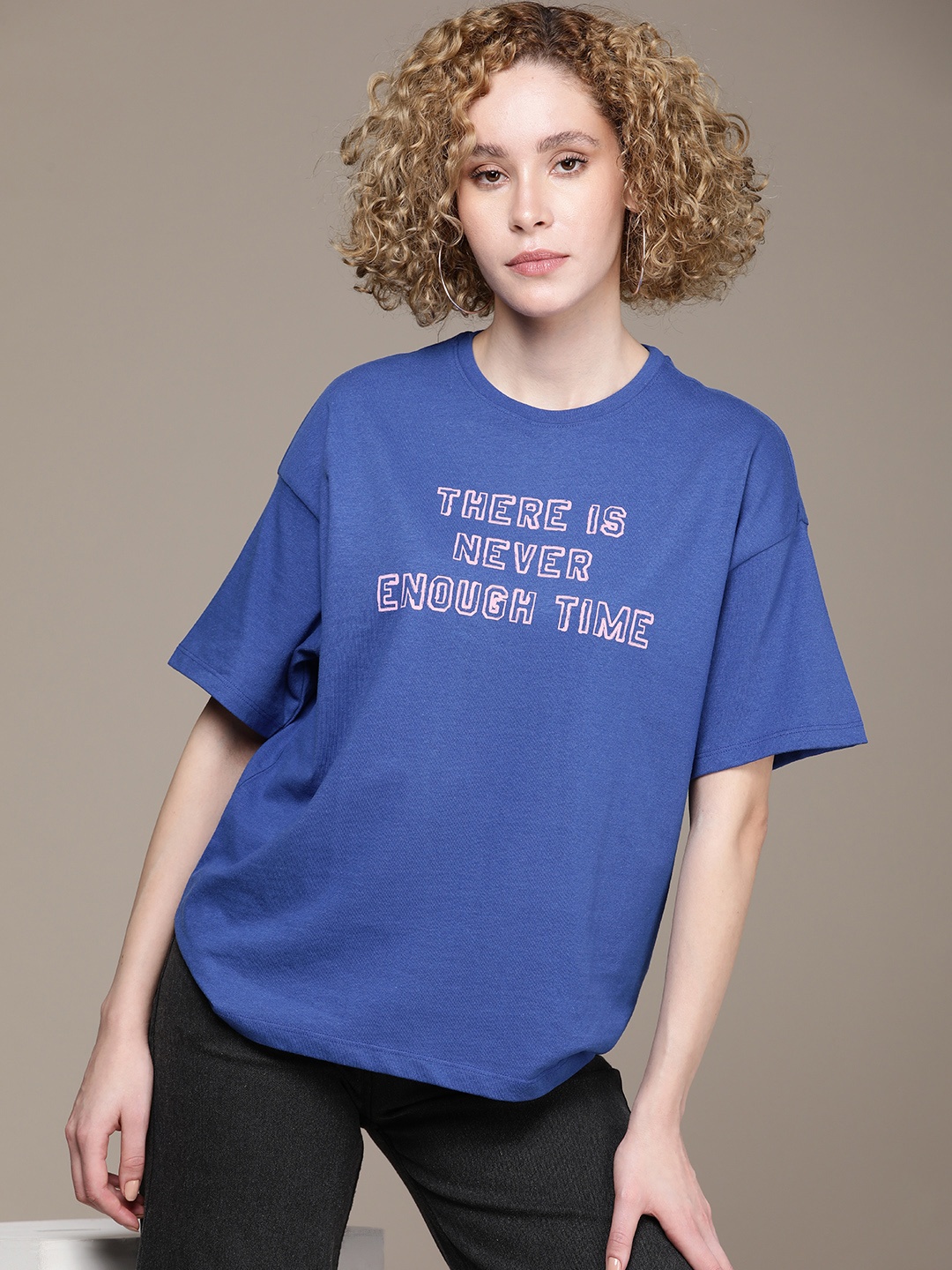 

The Roadster Life Co. Typography Printed Drop-Shoulder Sleeves T-shirt, Blue