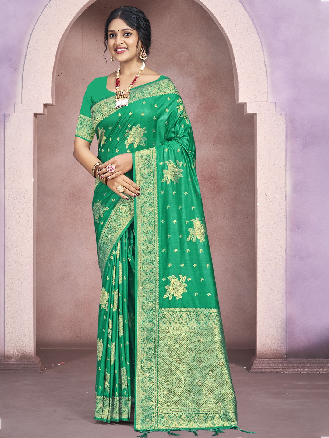 

Ishin Ethnic Motifs Zari Silk Blend Saree, Teal
