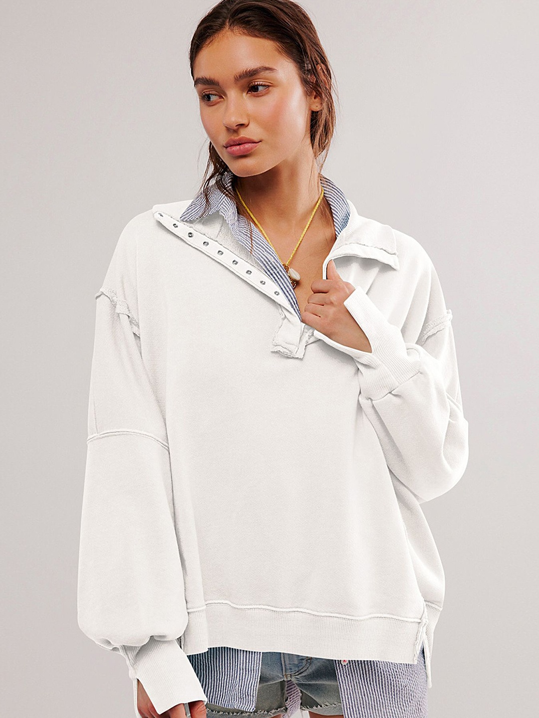 

LULU & SKY Oversized Sweatshirt, White