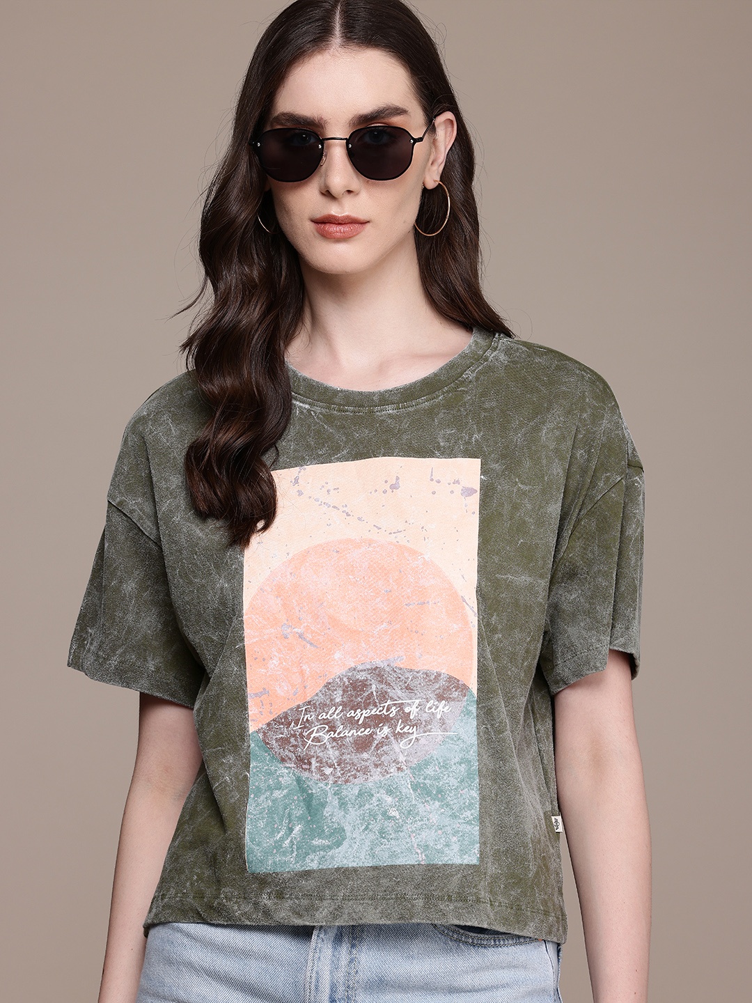 

The Roadster Life Co. Printed Drop-Shoulder Sleeves Washed Effect Pure Cotton Boxy T-shirt, Olive