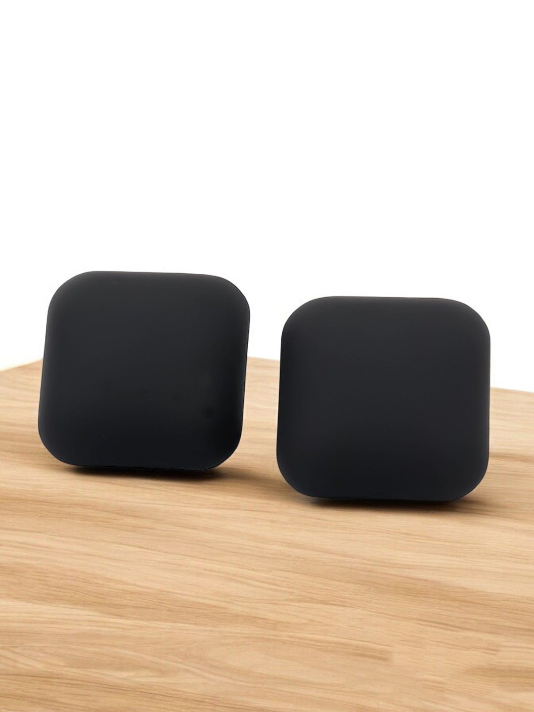 

VAGHBHATT Square Shaped Resin Studs, Black