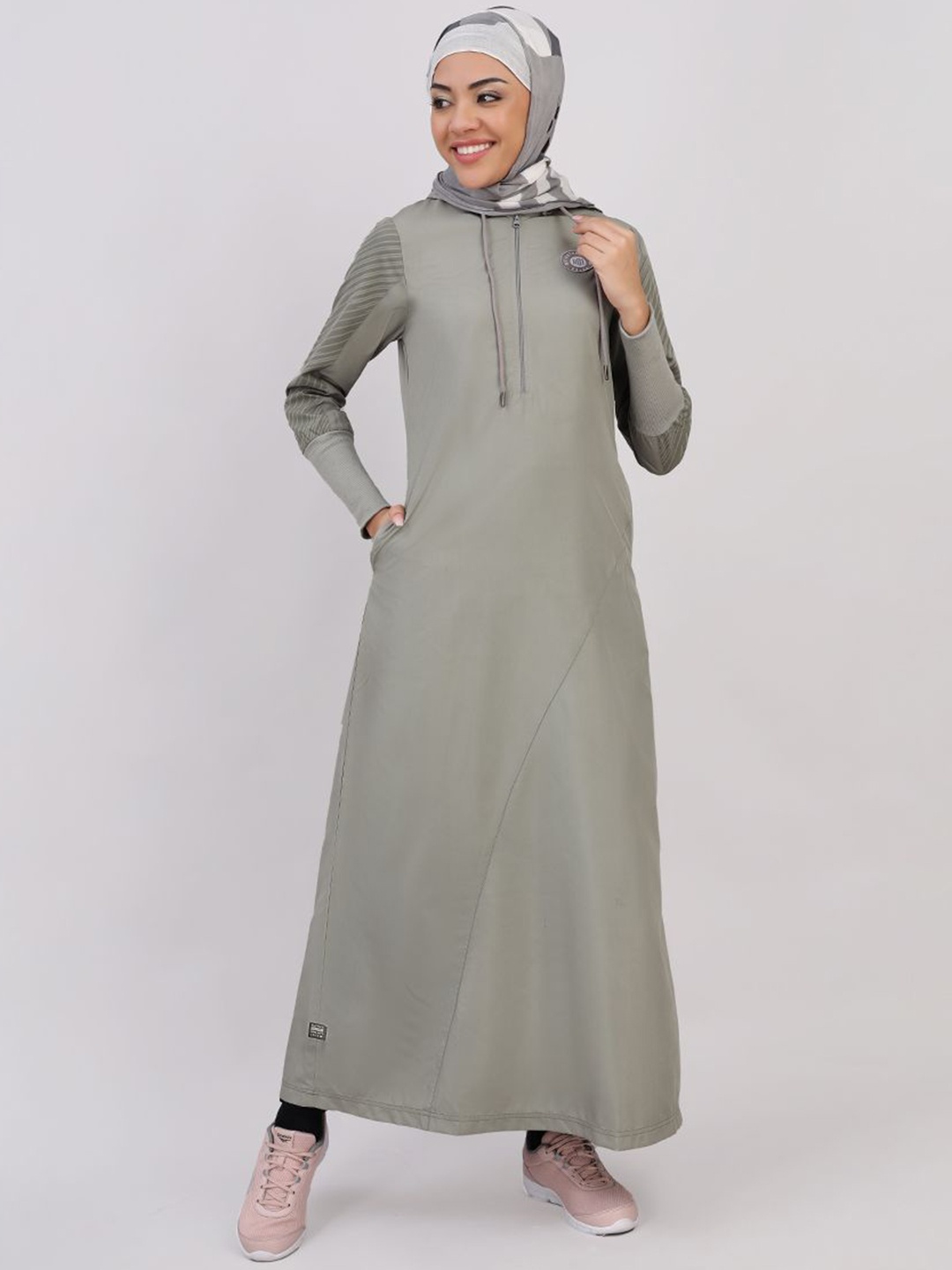 

IDH London Solid Detachable Hood Jilbab With Scarf, Grey