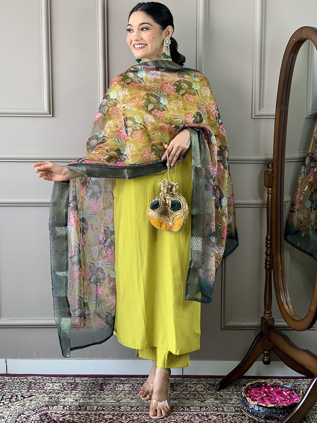 

THE52 Geometric Embroidered V-Neck Sequinned Kurta With Trousers & Dupatta, Yellow