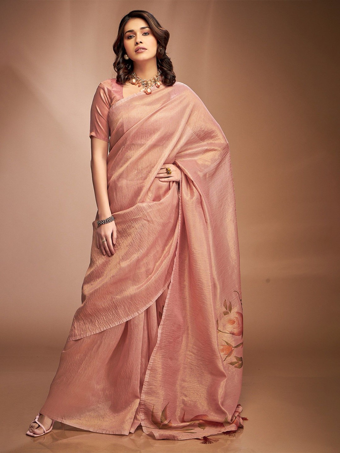 

MySilkLove Women Floral Printed Saree With An Unstitched Blouse Piece, Peach