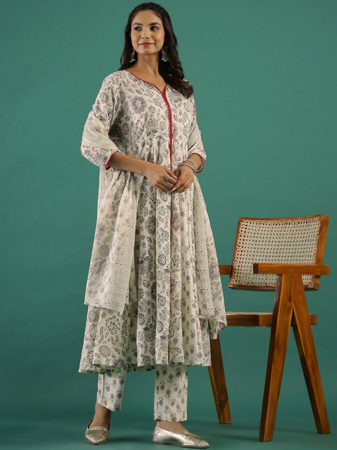 

Sangria Cream-Coloured Floral Sequined Cotton Anarkali Kurta With Trousers & Dupatta
