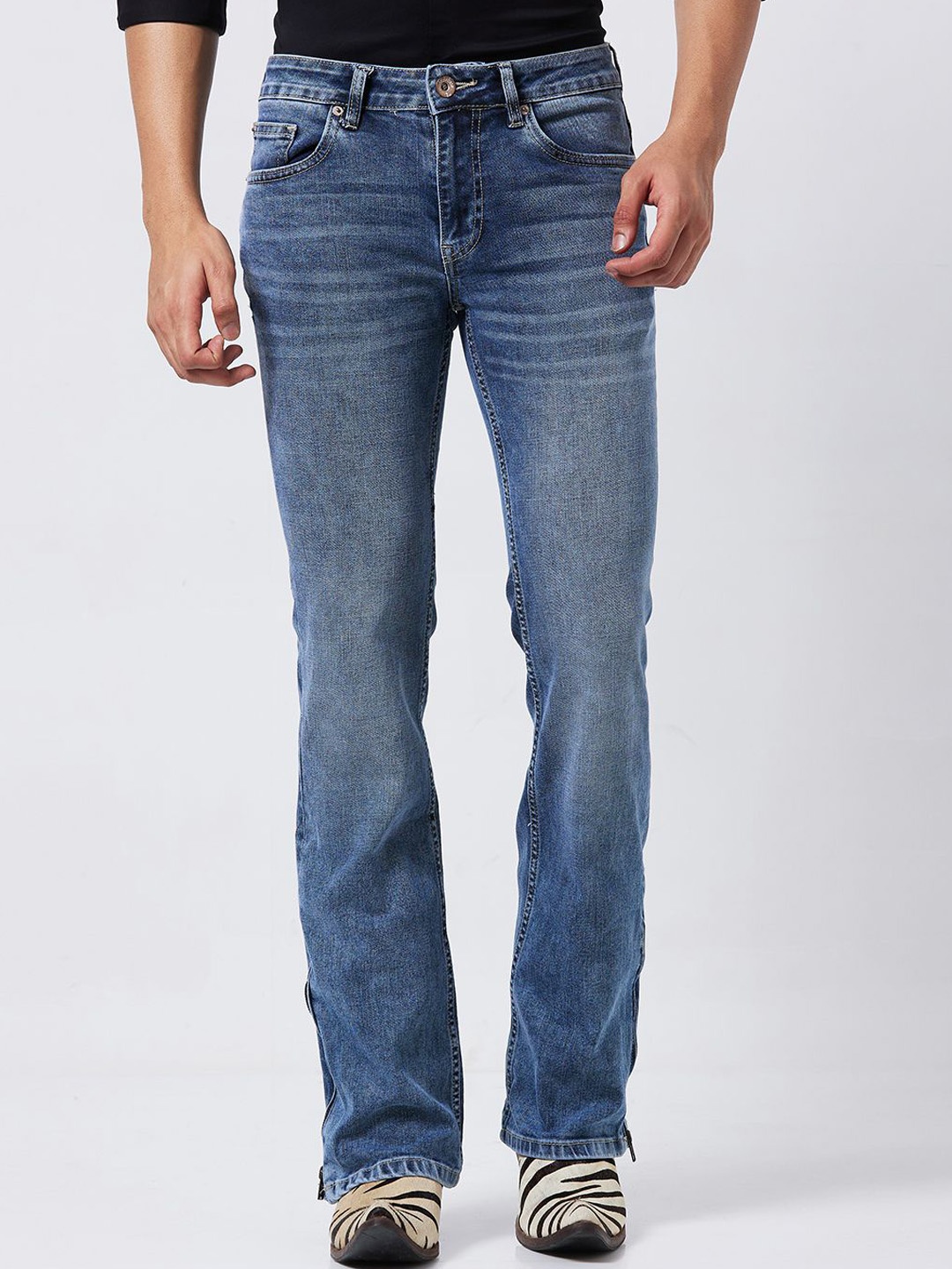 

mode de base Men Low-Rise Heavy Fade Cotton Bootcut Jeans, Blue