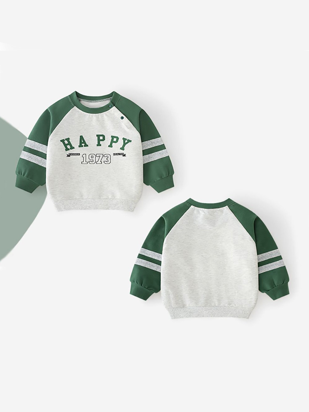 

StyleCast x Revolte Boys Printed Sweatshirt, Green