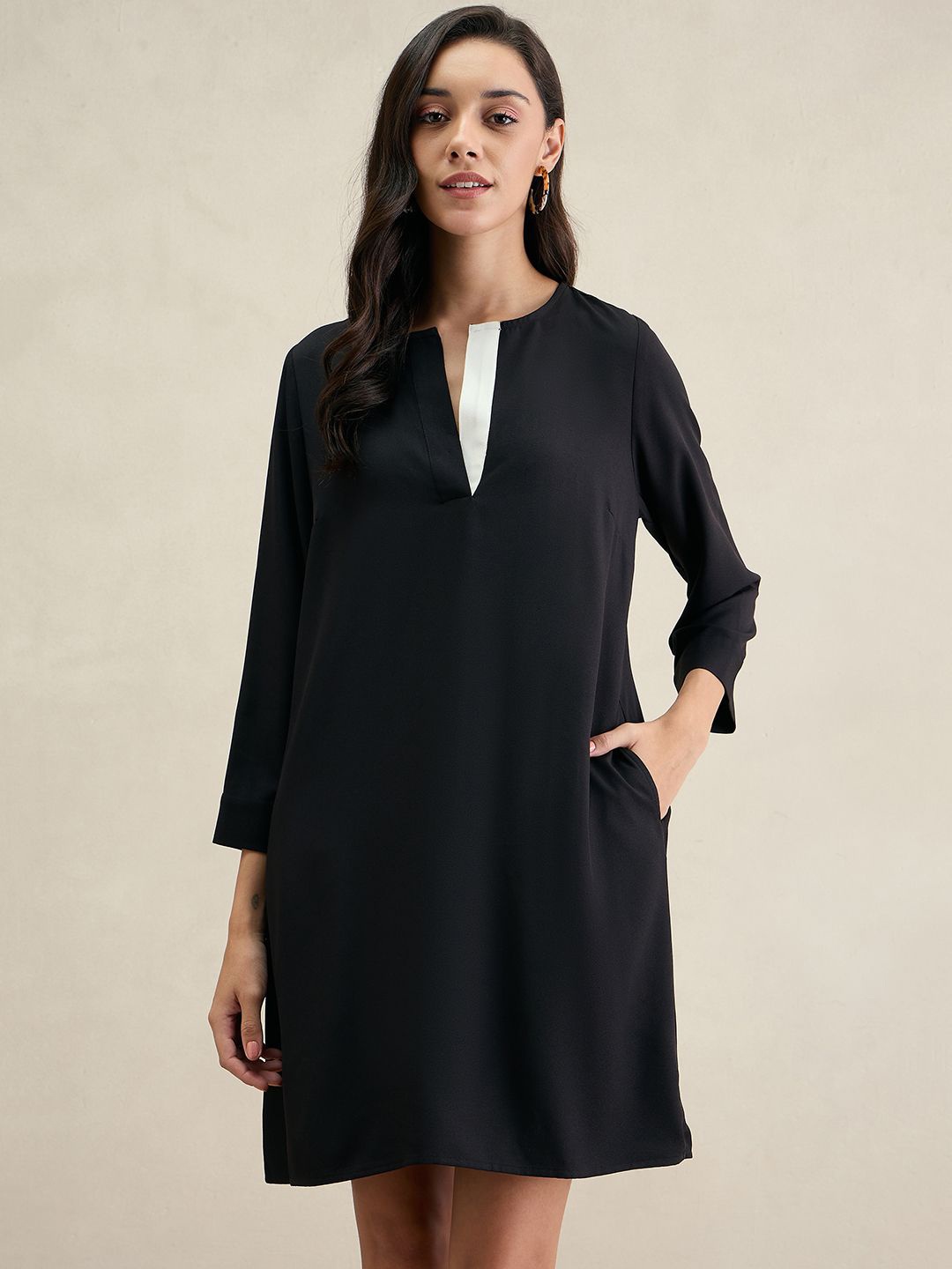 

FEMMELLA Women A-Line Above Knee Length Sheath Dress, Black
