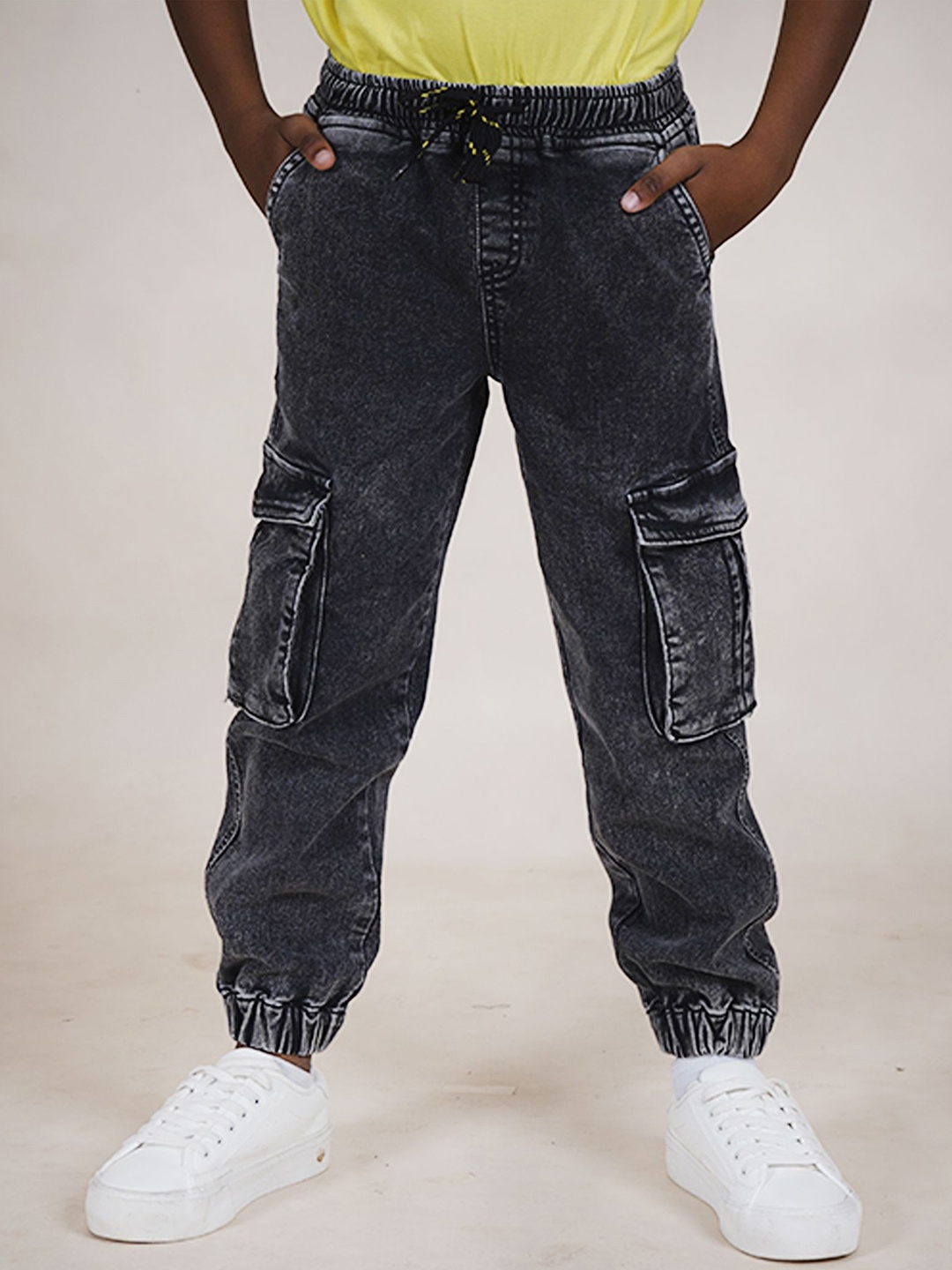 

KiddoPanti Boys Mid-Rise Denim Joggers With Cargo Pocket, Black