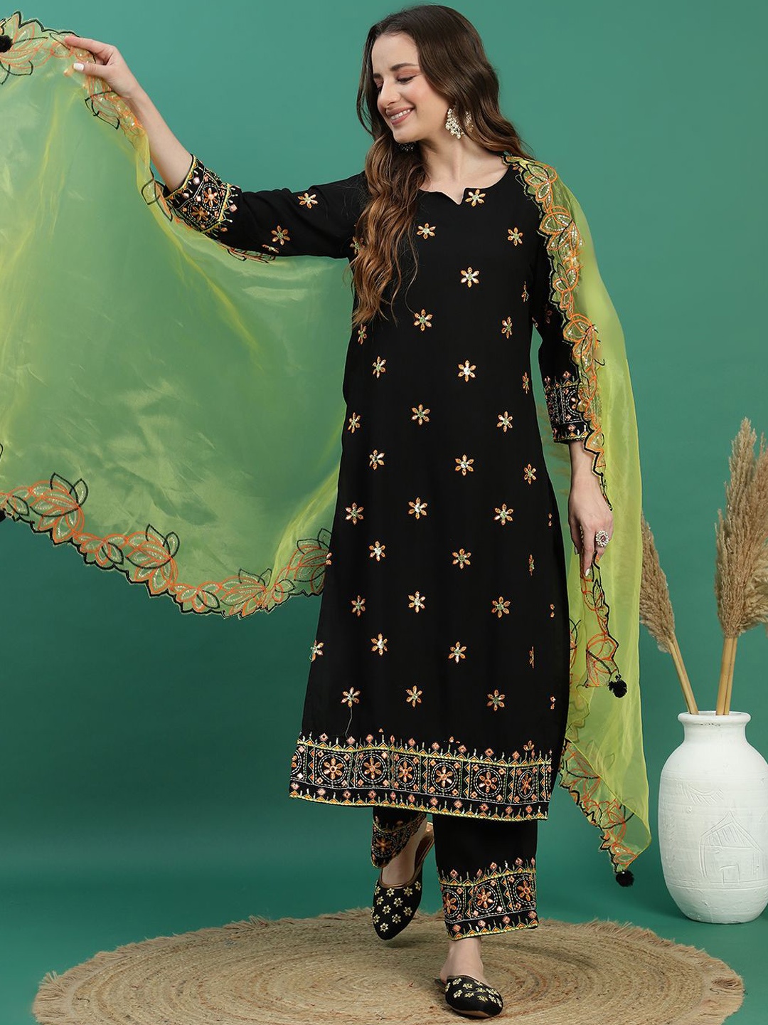 

Ramas Ethnic Motifs Embroidered Sequinned Kurta with Trouser & Dupatta, Black