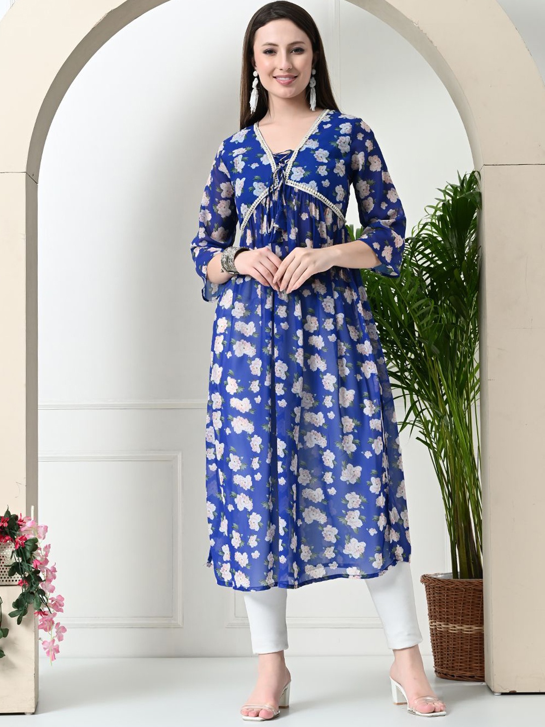 

Myshka Floral Printed V-Neck Georgette A-Line Kurta, Blue