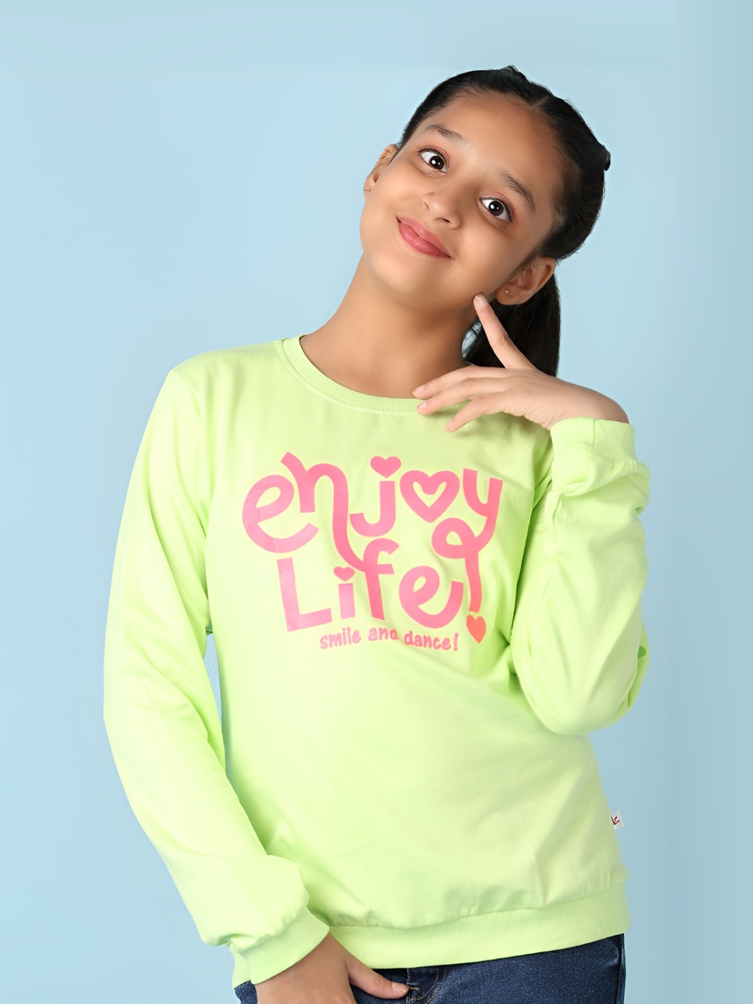 

V-Mart Girls Typography Printed T-shirt, Green