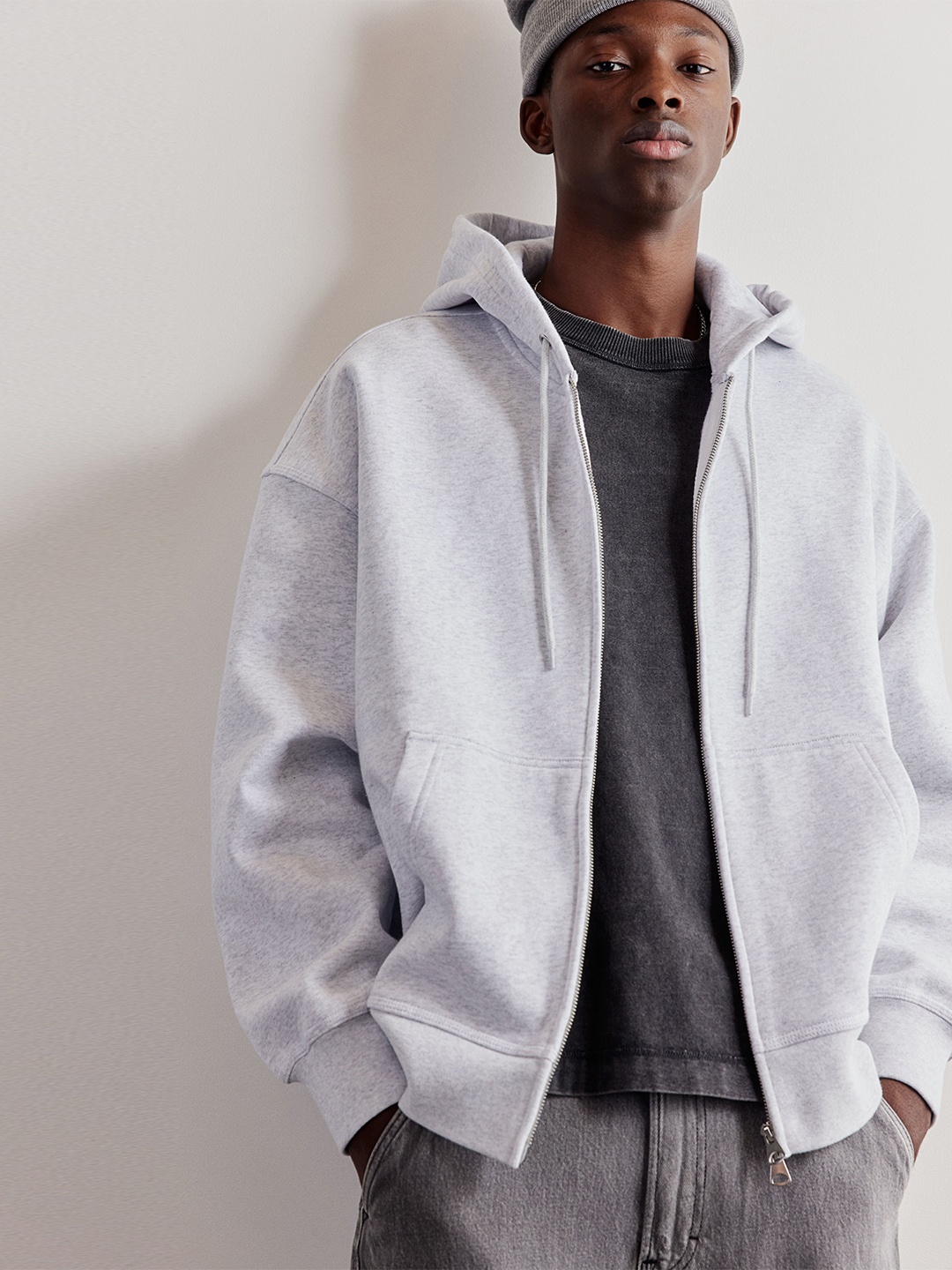 

H&M Men Oversized Fit Zip-Through Hoodie, Grey