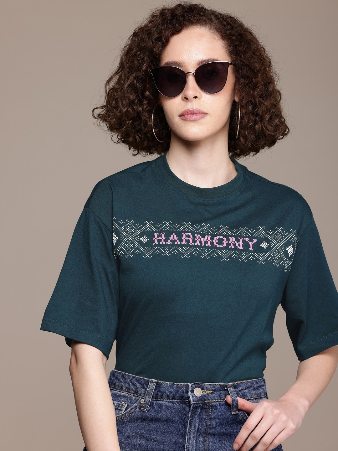 

The Roadster Life Co. Typography Printed Drop-Shoulder Sleeves Oversized T-shirt, Teal