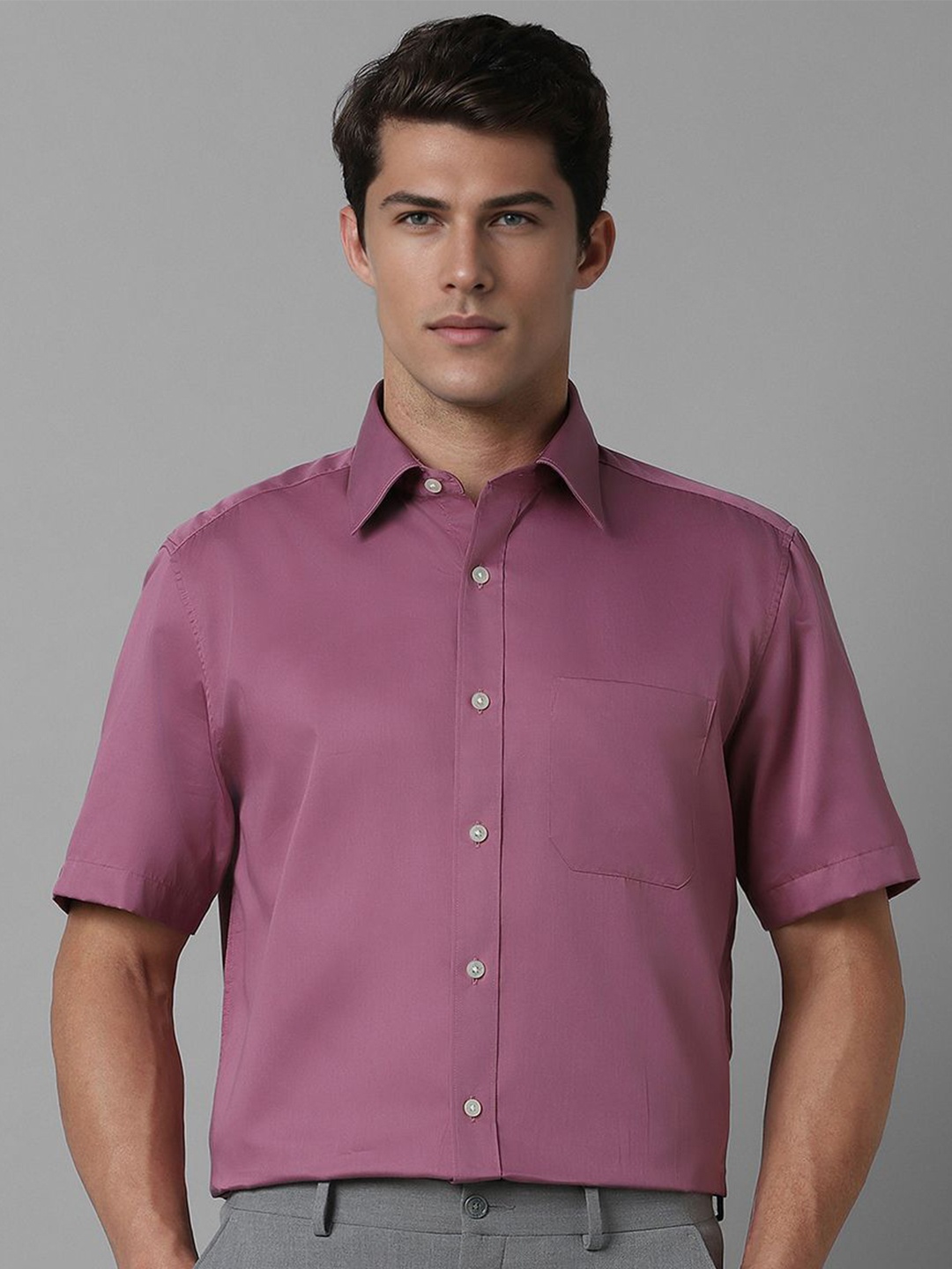 

Louis Philippe Men Classic Opaque Formal Shirt, Purple