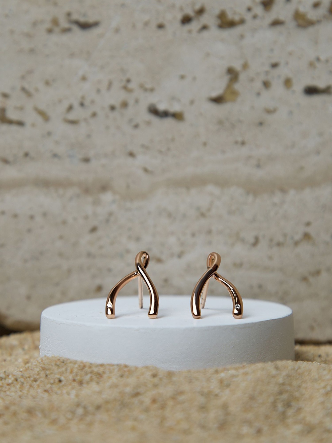 

VELVET IMPERIAL 18K Rose Gold Plated Stainless Steel Contemporary Studs