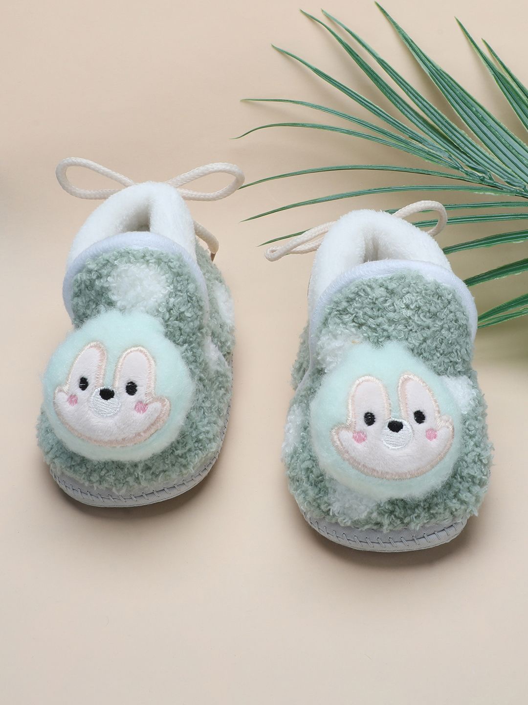 

Baby Moo Girls Cotton Booties, Green