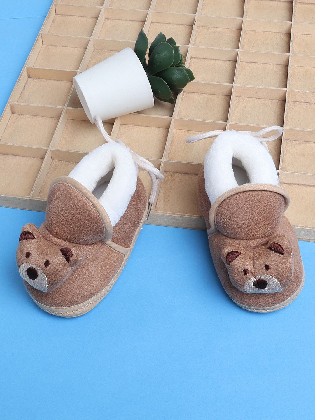 

Baby Moo Boys Cotton Booties, Brown