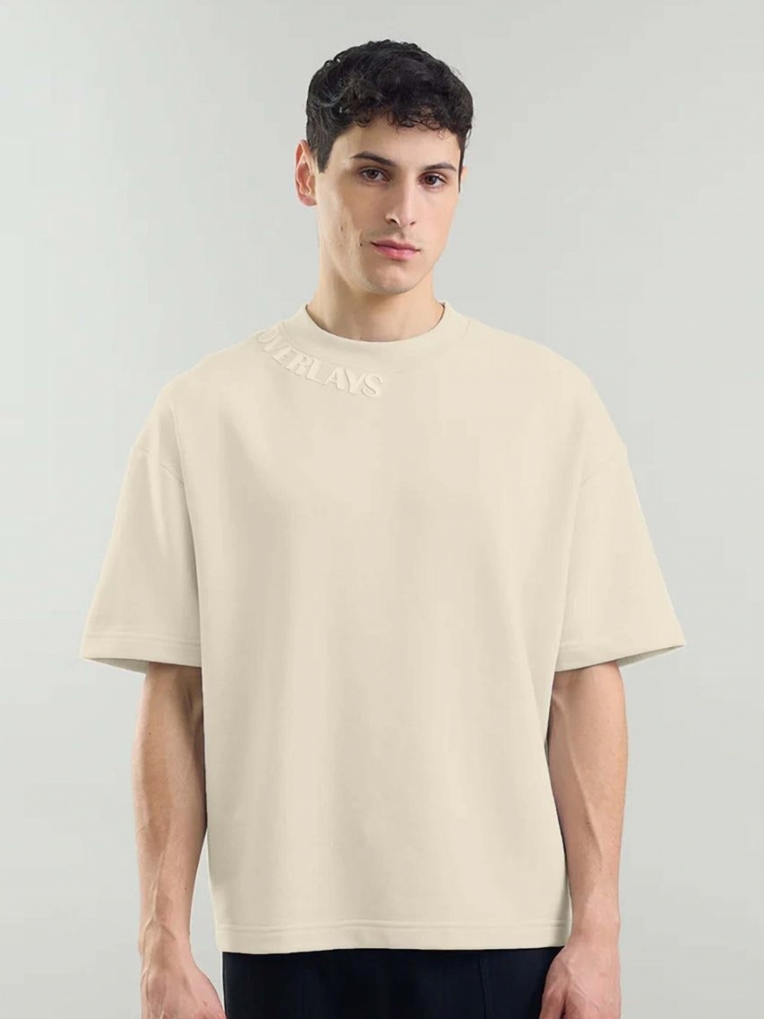 

Overlays Men Solid Round Neck Cotton Oversized T-shirt, Beige