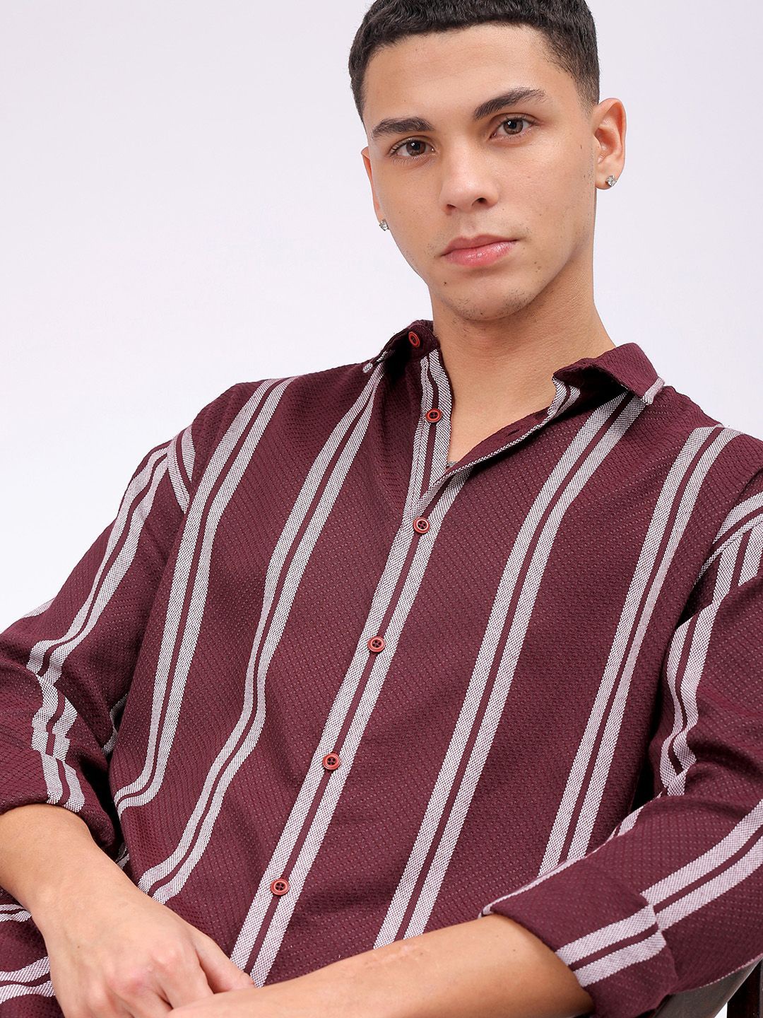 

The Indian Garage Co Men Cutaway Collar Vertical Striped Cotton Relaxed Fit Casual Shirt, Maroon