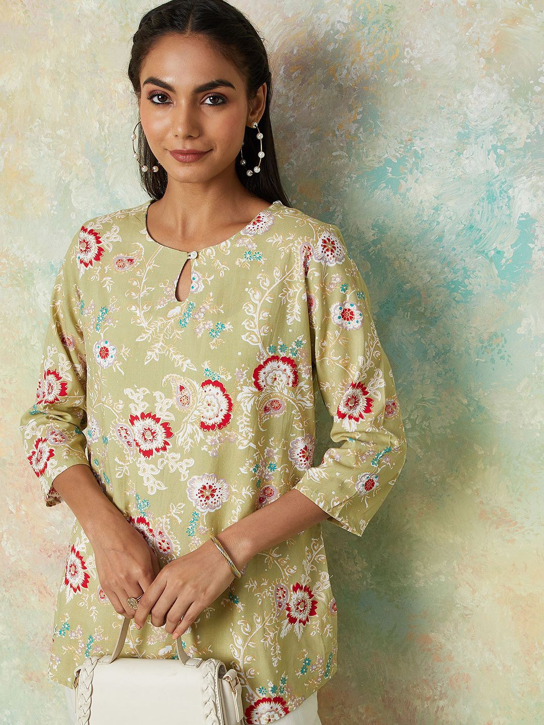 

Melange by Lifestyle Women Printed Round Neck Tunic, Green