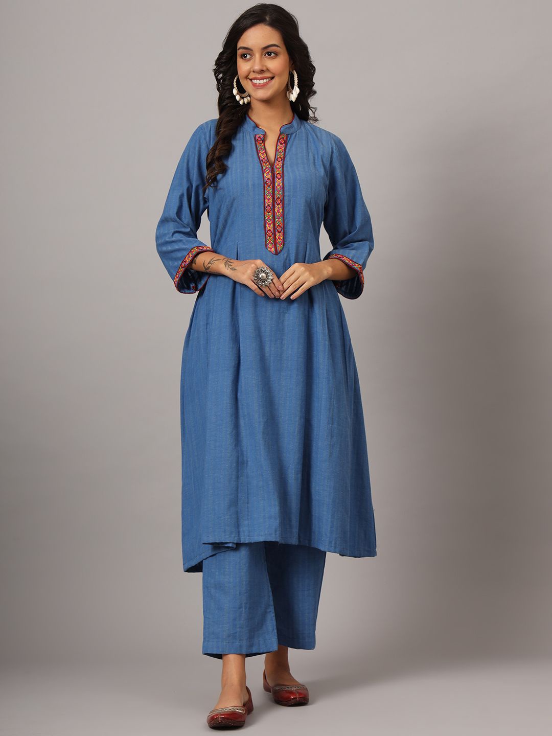 

DART STUDIO Women Solid A-Line Kurta, Blue