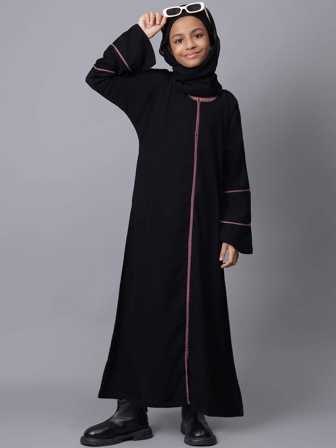 

NABIA Girls Solid A-Line Abaya Burqa, Black