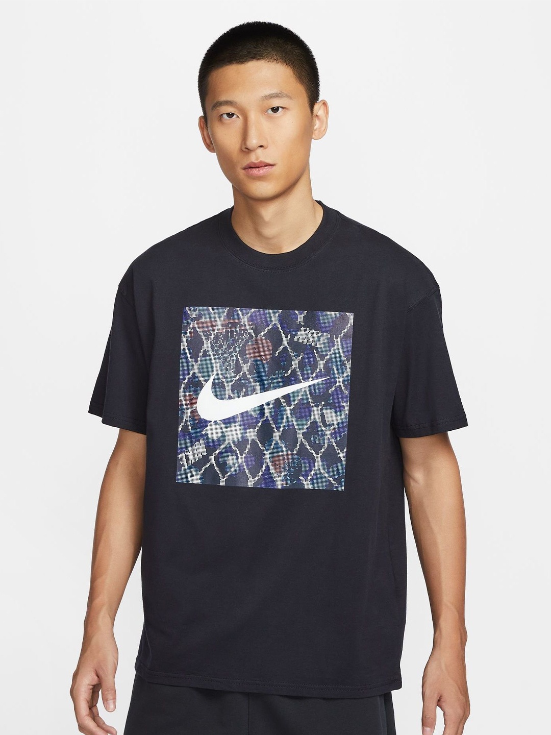 

Nike Men Max90 Basketball T-Shirt, Black