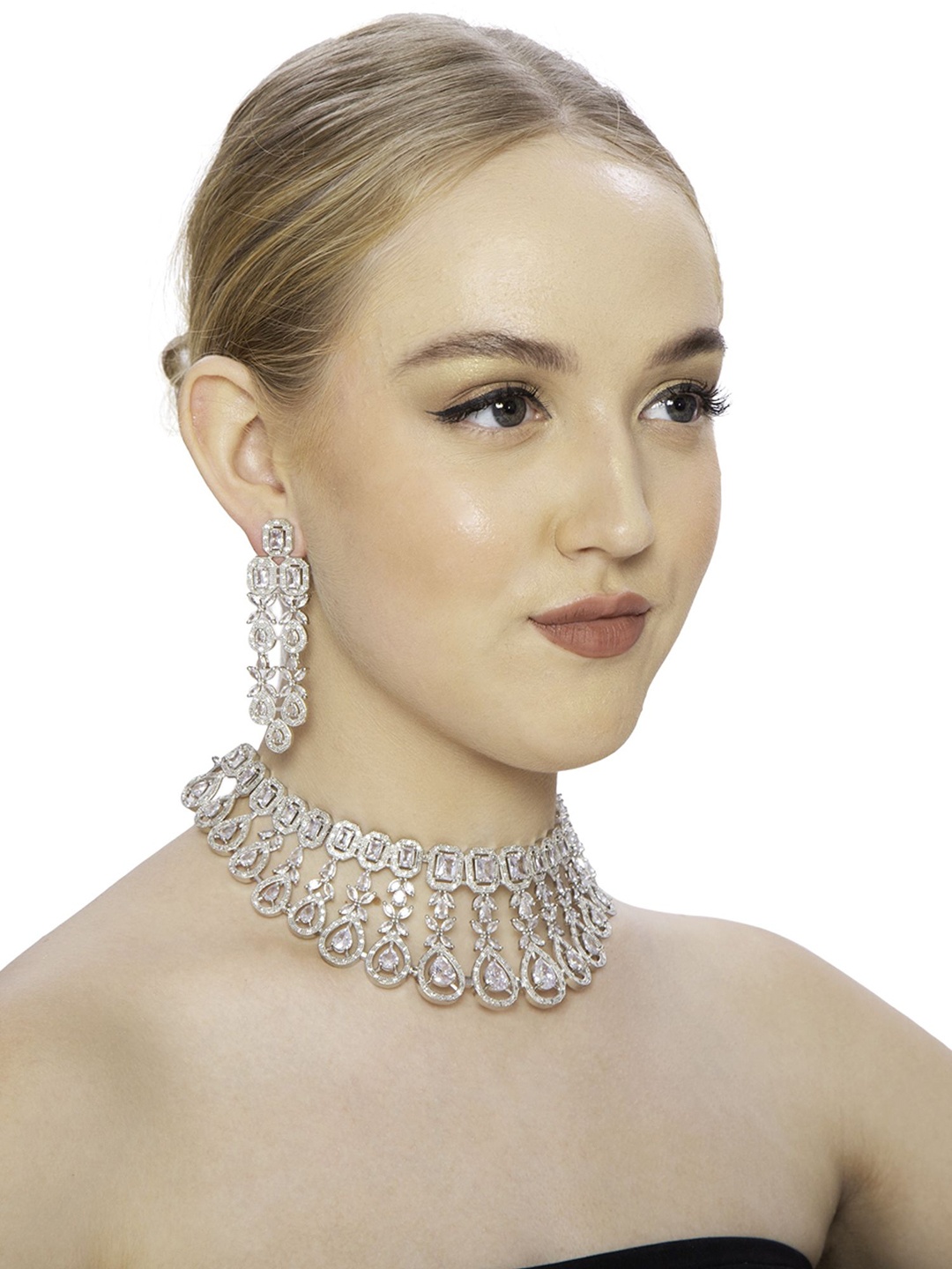 

Ladymania Silver-Plated AD-Studded Necklace and Earrings