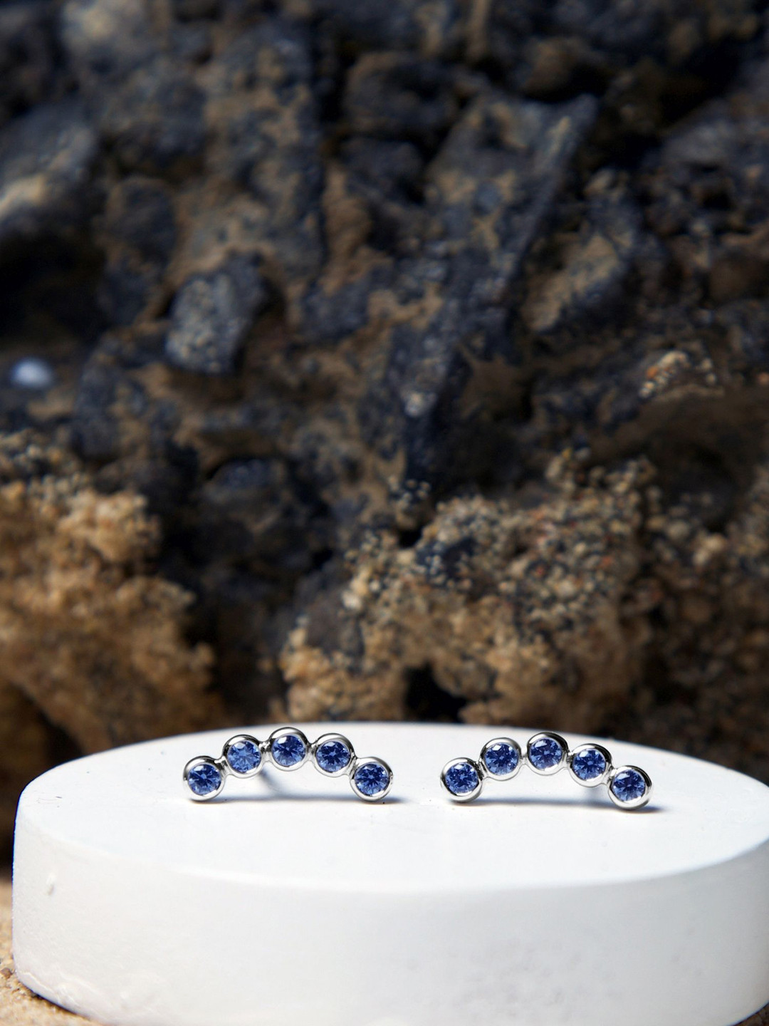 

VELVET IMPERIAL 925 Sterling Silver Contemporary Studs, Blue
