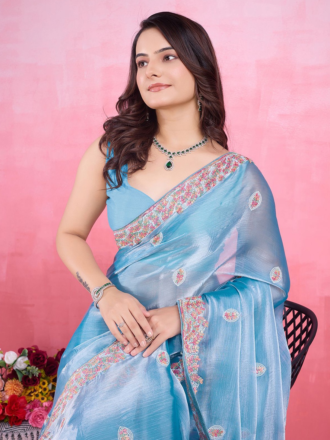 

HERE&NOW Women Floral Embroidered Designer Saree, Blue
