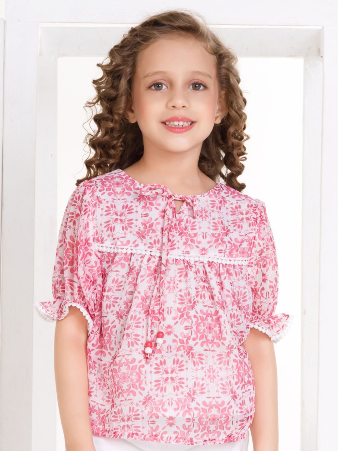 

Peppermint Girls Tie-Up Neck Chiffon Top, Pink